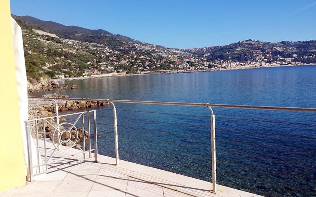 Residence Baia La Ruota Bordighera Zewnętrze zdjęcie
