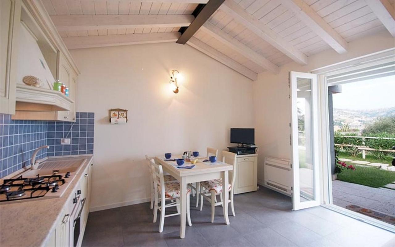 Residence Baia La Ruota Bordighera Zewnętrze zdjęcie